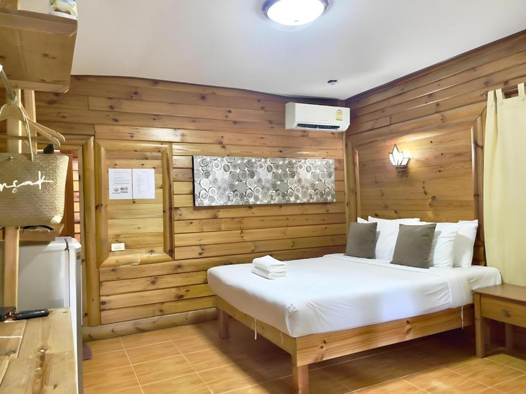 Tonsak Resort Koh Samet Bagian luar foto
