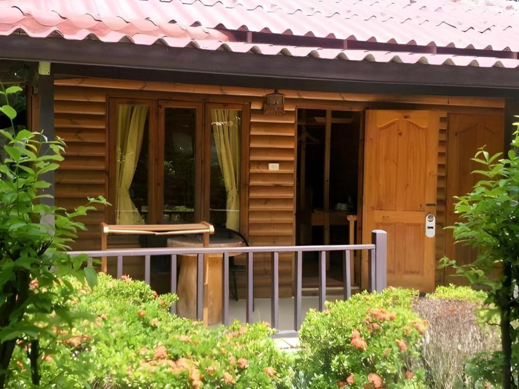 Tonsak Resort Koh Samet Bagian luar foto